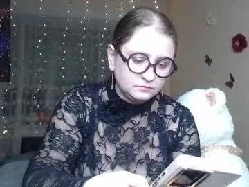 Appease your wackiest desires with Chaturbate's captivating Mistresscaro mistresscaro from Chaturbate