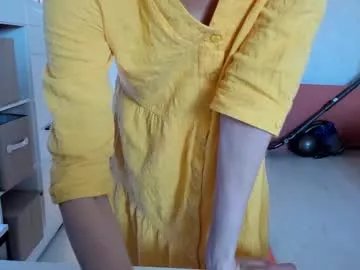 Freechat mollystory on Chaturbate