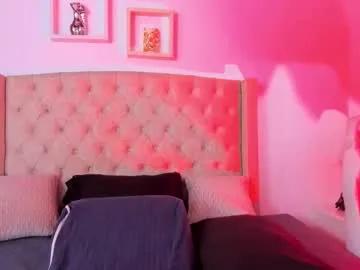 natalia_collinslim — GOAL: ride dildo [316 tokens remaining] Welcome to my room! I wanna play to you #milf #anal #latina #blowjob #fuckmachine