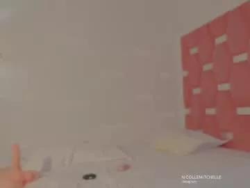 Freechat nicolle_mitchelle on Chaturbate