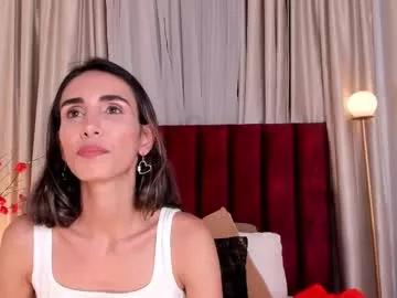 ninacavallli on Chaturbate 