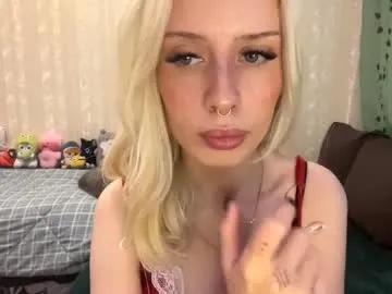 Freechat pennyczubakowski on Chaturbate