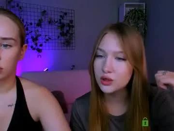 playful_sophie from Chaturbate
