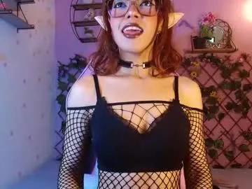 poison_liv from Chaturbate