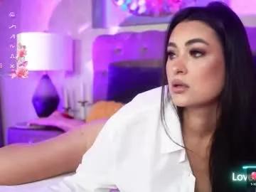 Explore naked stripper Pretty_lia_ pretty_lia_ from Chaturbate