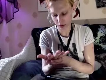 Freechat raziel_haze on Chaturbate