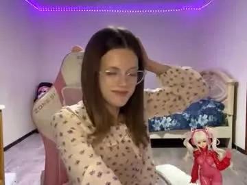 Irresistible Regeniastetson gets naked and orgasm while being watched regeniastetson from Chaturbate