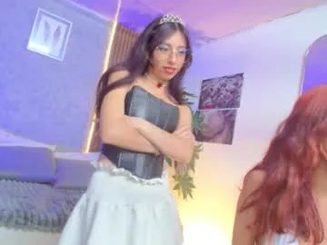 saphiire_ from Chaturbate