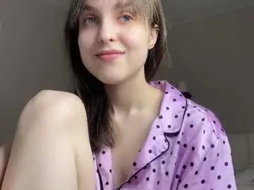 saphirree — let's unbutton 1st button [39 tokens left] Im Anny, #18 #shy #natural #daddysgirl #german