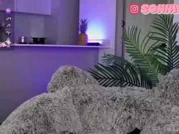 Freechat sonnie_mami on Chaturbate