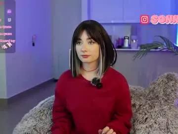 Freechat sonnie_mami on Chaturbate