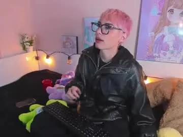 strawberry_kitty_ from Chaturbate