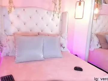 Foot obsession with Verokax from Chaturbate. Slutty attire and playful enjoyment verokax from Chaturbate