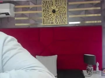 yazmin_rouse from Chaturbate