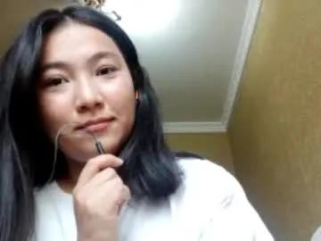 Watch 26 years old yuonneaquilar from Chaturbate yuonneaquilar from Chaturbate