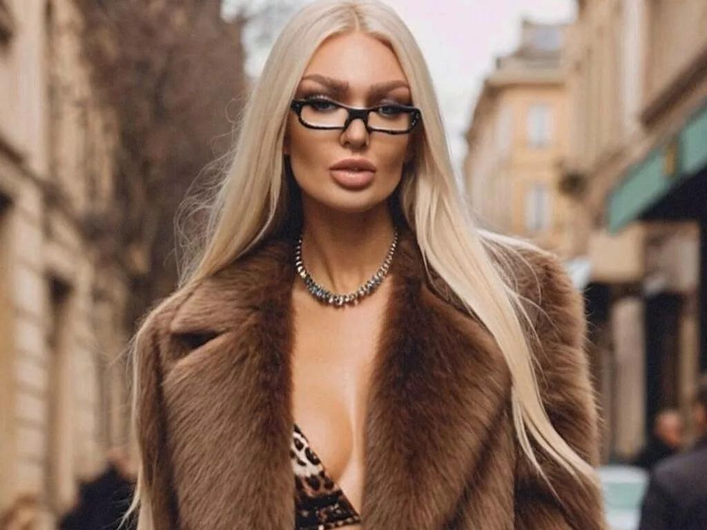 AlexaBesten's avatar