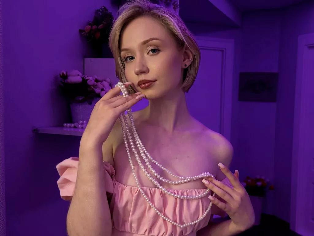 AmeliaViera's avatar