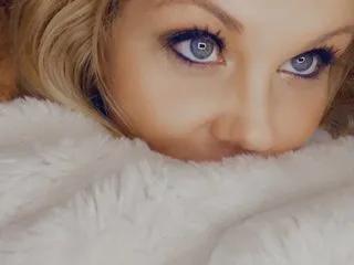 Haluley — Confident, Curvy, and Classy Blonde 
I'm a proud BBW MILF with a radiant smile, natural curves, and golden blonde hair that catches the light just right. I'm here to take your breath away with my beauty and dirty talk????