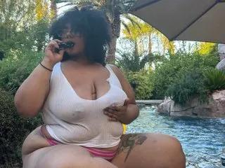 HolleyNicholes's avatar