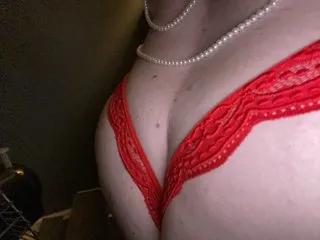 LovleyLadyFlaccid — Take a shower with me sometime between 6:45 am and 7:15 am eastern time. Hope you have fun!!