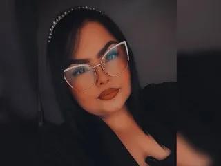 MiaBBW — I'm a wild and dirty chic, i like foot fetish, deap throat, blowjobs, squirting, twerking, anal, sextoys, SPH, dick rating, high heels, handjobs, oil...lot of oil. Come 2c2 to play.