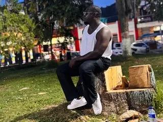 MuscularJohn — Group on Streamate
