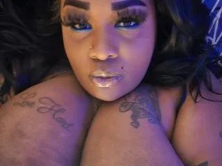 xZariahxxJunex's avatar