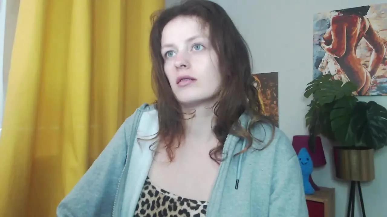 eroticNADINE — Freechat on Streamray