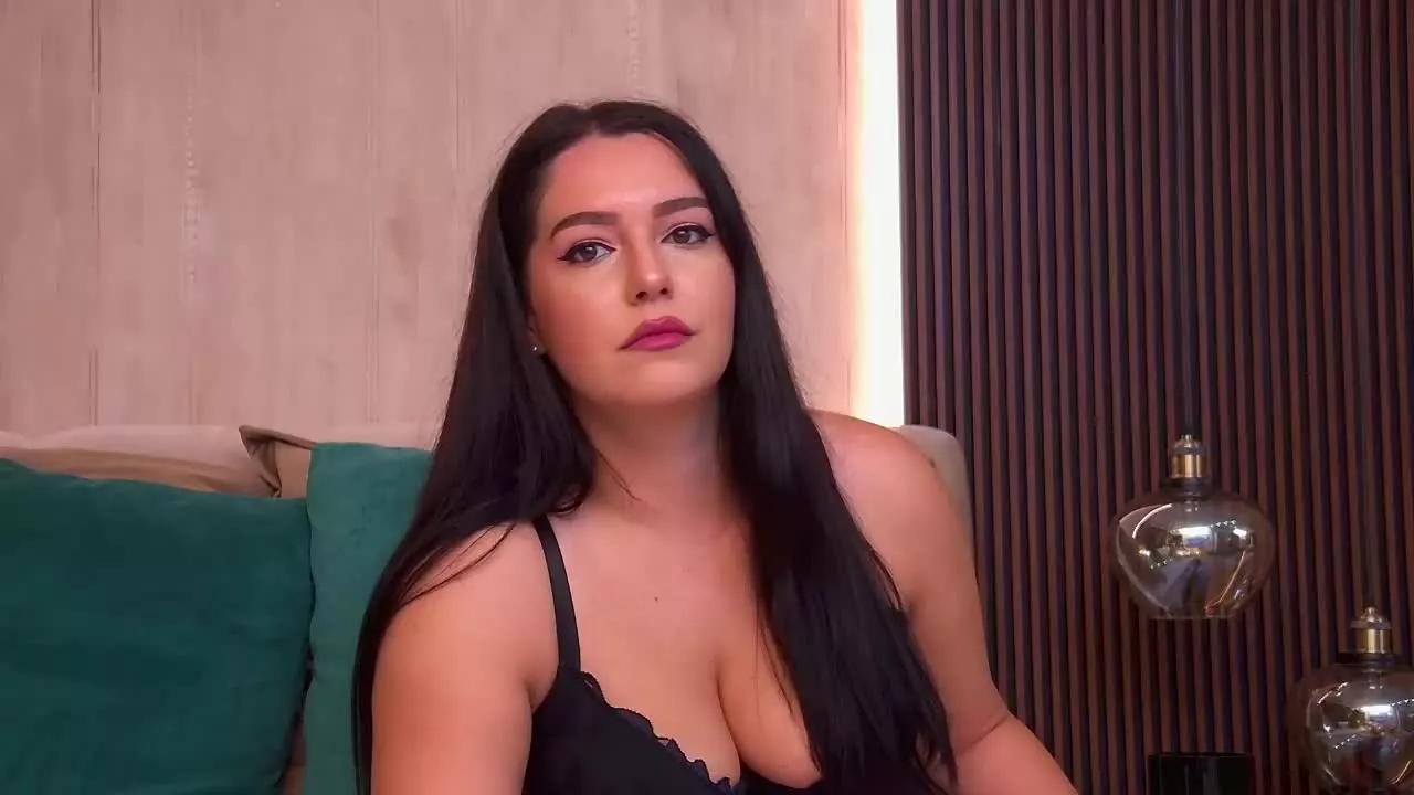 JennifferGray — Freechat on Streamray