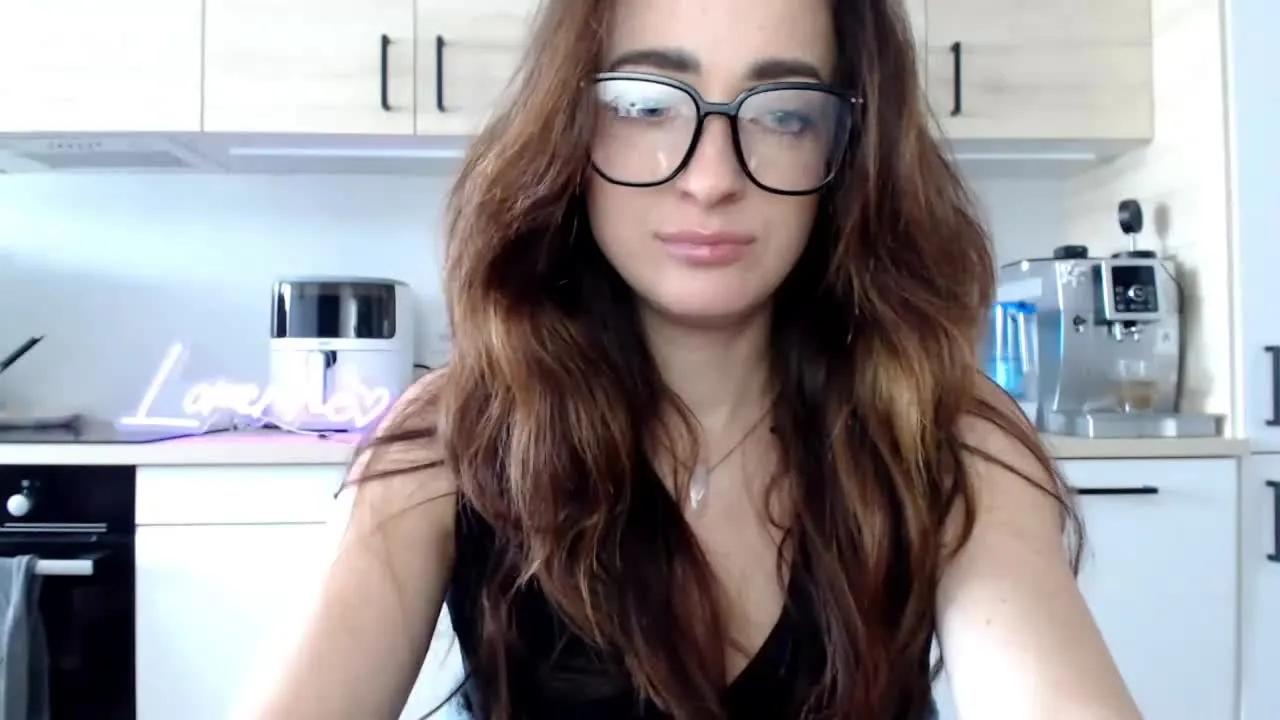 LorenneDream — Freechat on Streamray