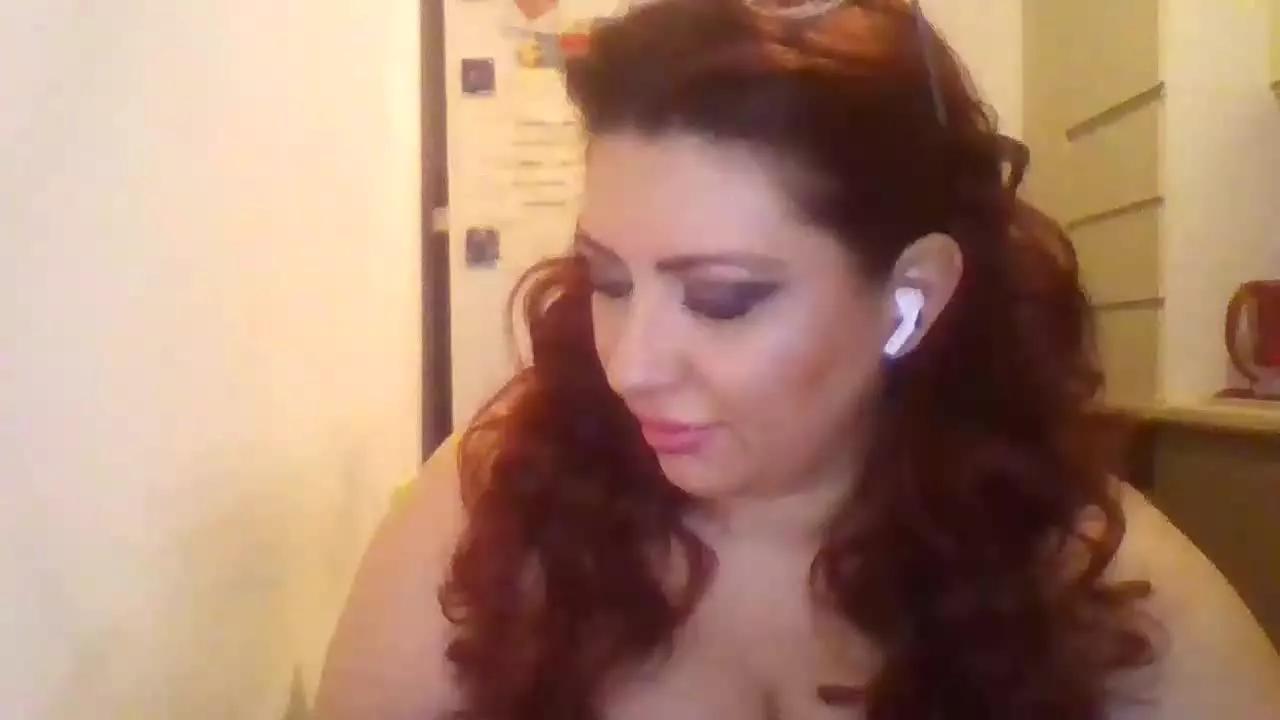VelvetPurple — Freechat on Streamray