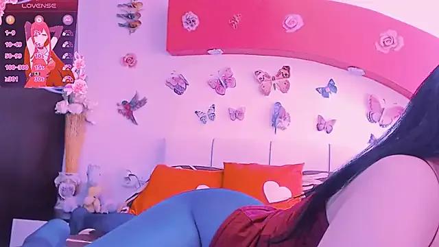 Freechat _magic_smile_11 on StripChat