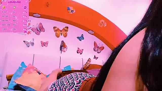 Freechat _magic_smile_11 on StripChat