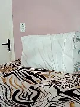 _SexyPetite_ —  PROEZA 