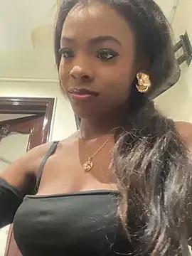 adaraSmiith on StripChat 