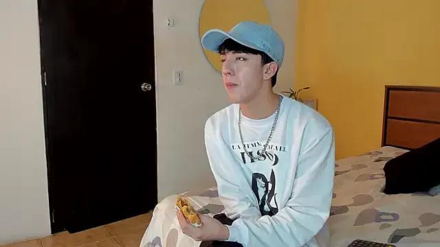 AerumChae — play toy in my ass