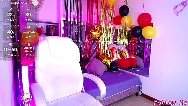 AliceWalker_11 from StripChat