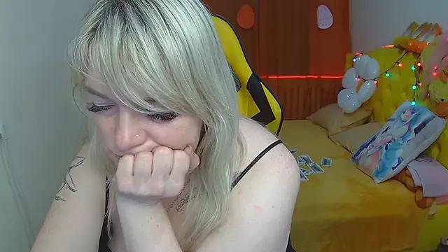 AmandaSkript on StripChat 