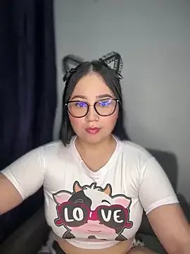 amaraa_1 — Show Boobs & Ahegao