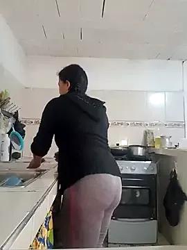 amatista_3012 on StripChat 