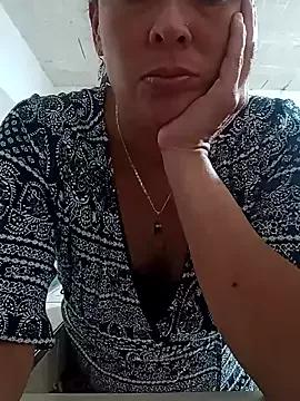 amatista_3012 on StripChat 