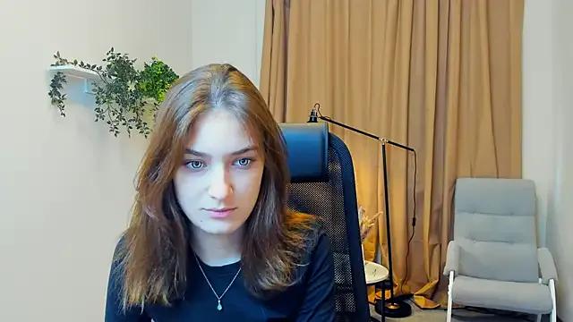 Naughty pleasure with the voluptuous AnaHarral from StripChat stripping off on video AnaHarral from StripChat