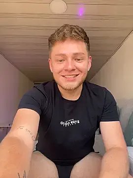 Angel_Montiell from StripChat