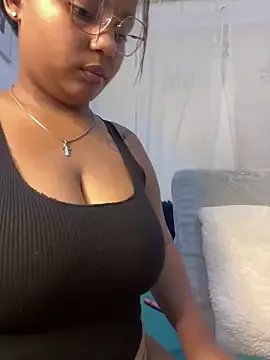 Freechat AnnePrince- on StripChat