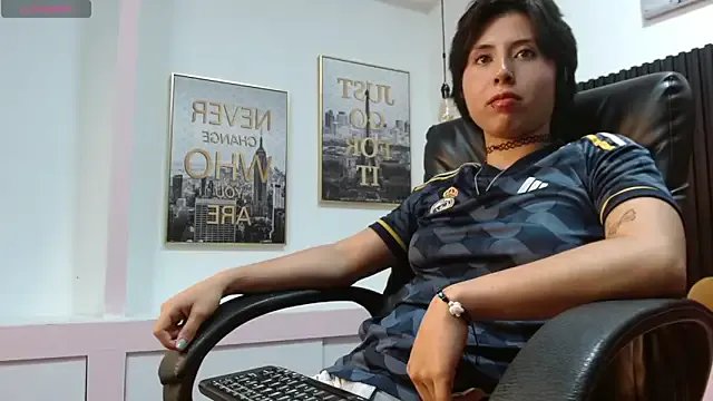 annie_sleeper — Freechat on StripChat