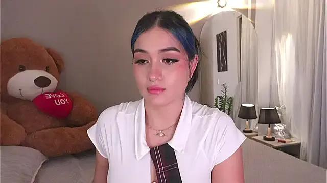 AnnyHizzle from StripChat