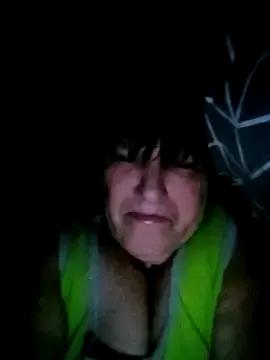 Mesmerizing Apeesynka55211 gets naked and peak while being viewed Apeesynka55211 from StripChat