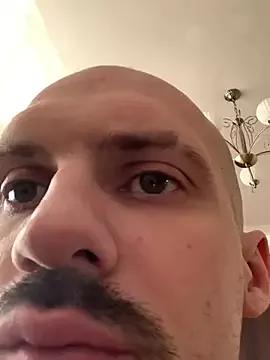 Freechat AssHunter4k on StripChat