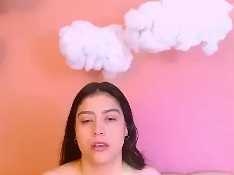 aura_starling on StripChat 