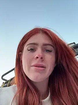 Freechat aus_queen on StripChat